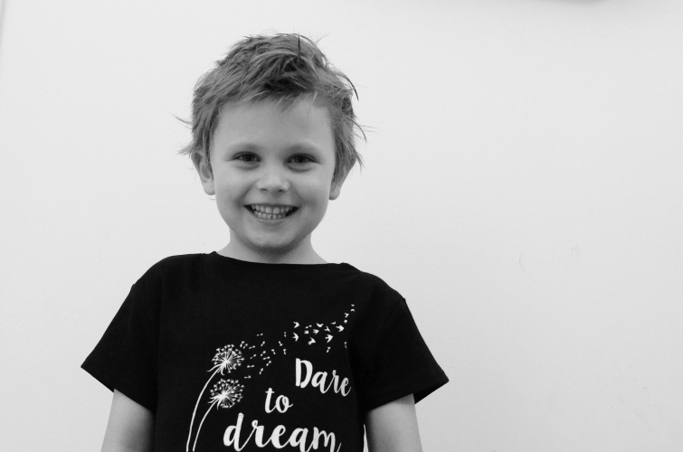 dare-to-dream-organic-kids-tshirt